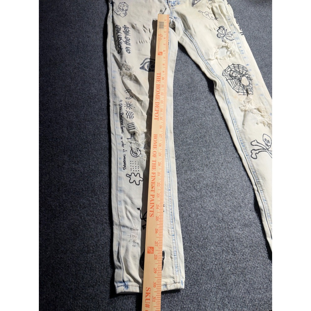 Rogue Mens‎ 30W Skinny Jeans Light Acid Wash Tattoo Graphic Distressed Punk Rock - Picture 7 of 8